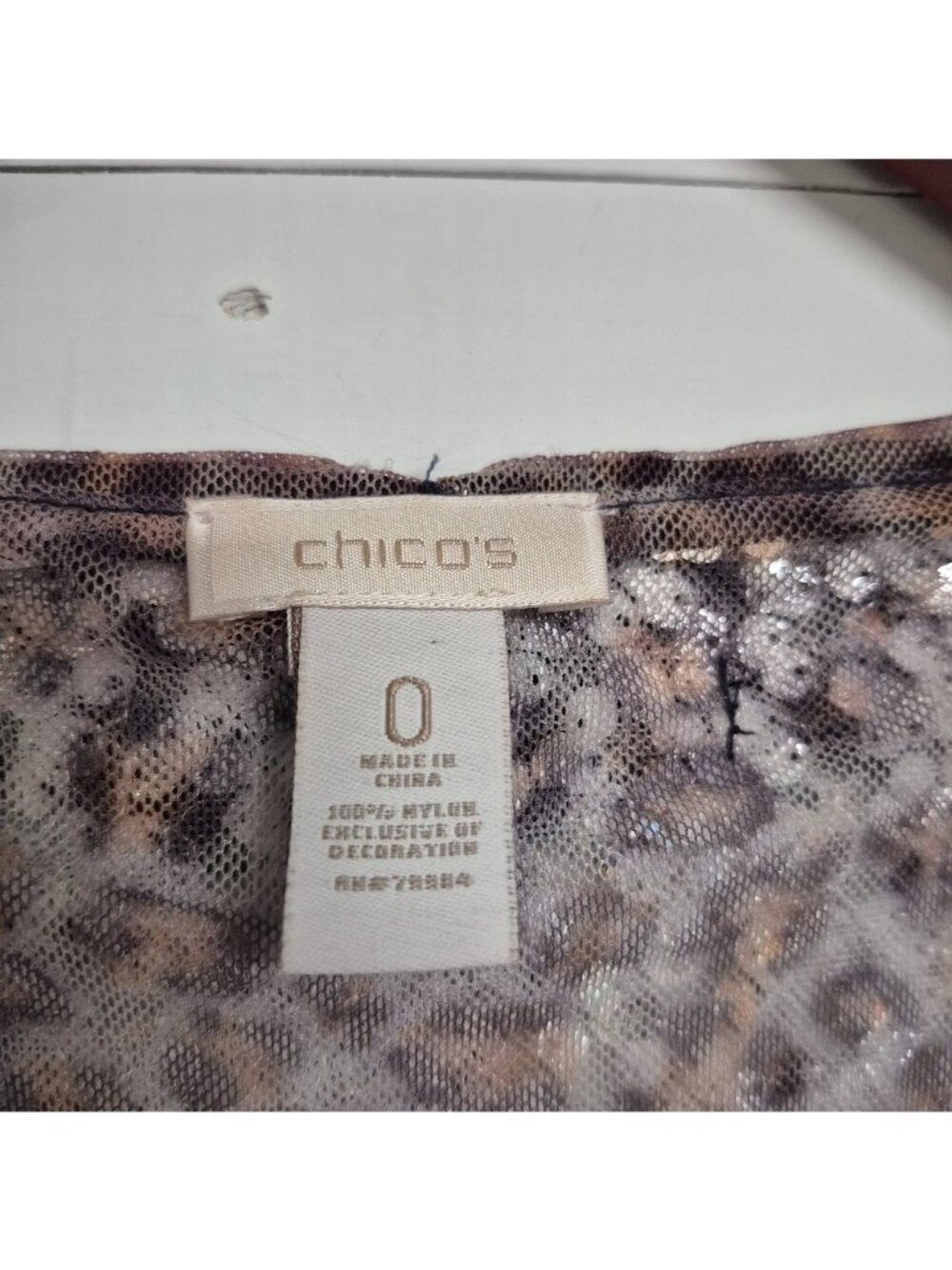 Chicos Silver Sequin Tank Top With Leopard Print Collar Womens Size 0 Sparkly Pa - Picture 4 of 6